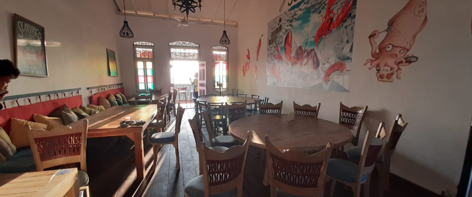 cafe-in-galle-fort-first-floor