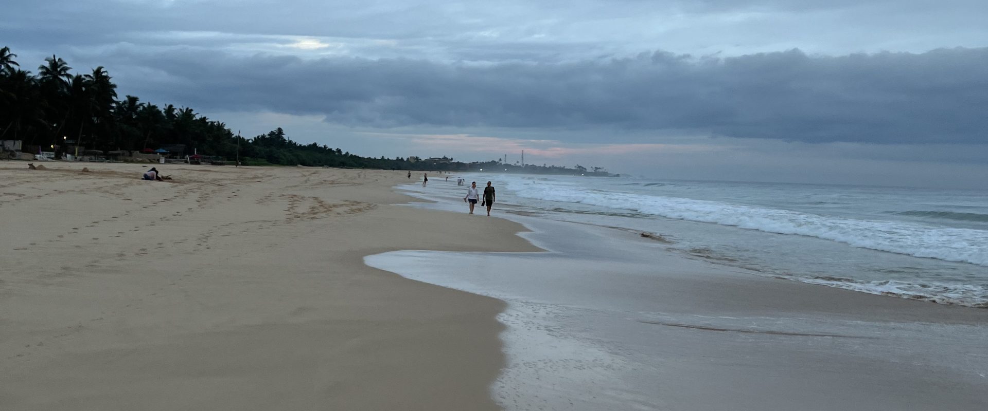 habaraduwa-land-beach-view-srilanka