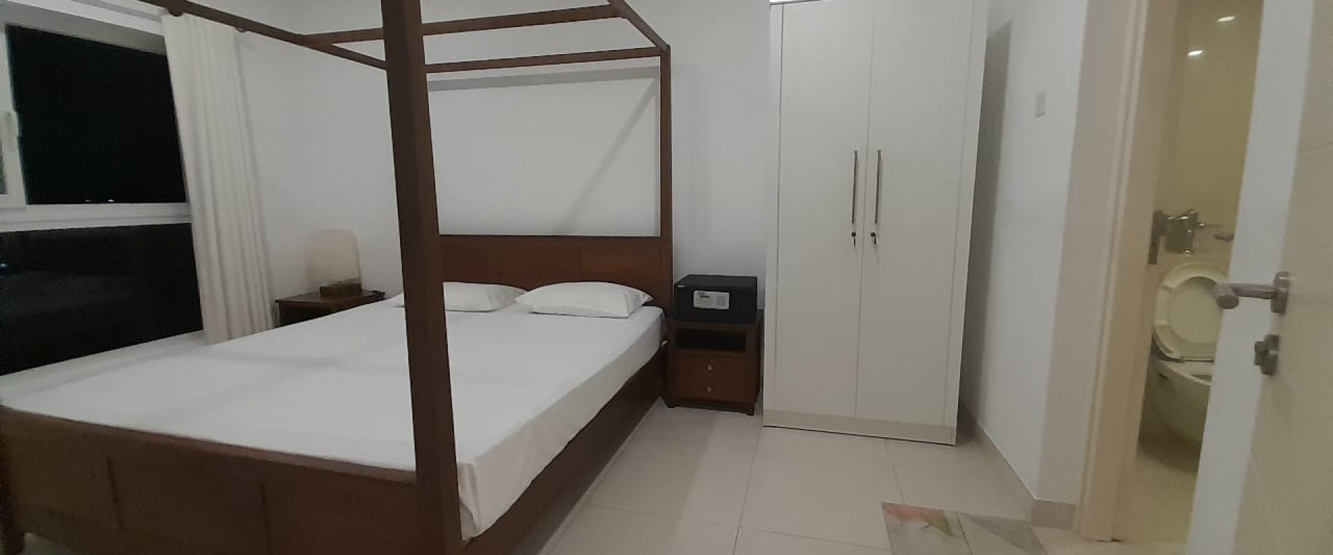 luxury-apartment-for-rent-in-fairway-galle-sri-lanka-bed-room-3