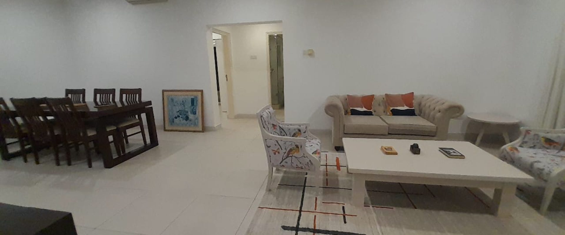 luxury-apartment-for-rent-in-fairway-galle-sri-lanka-living-room